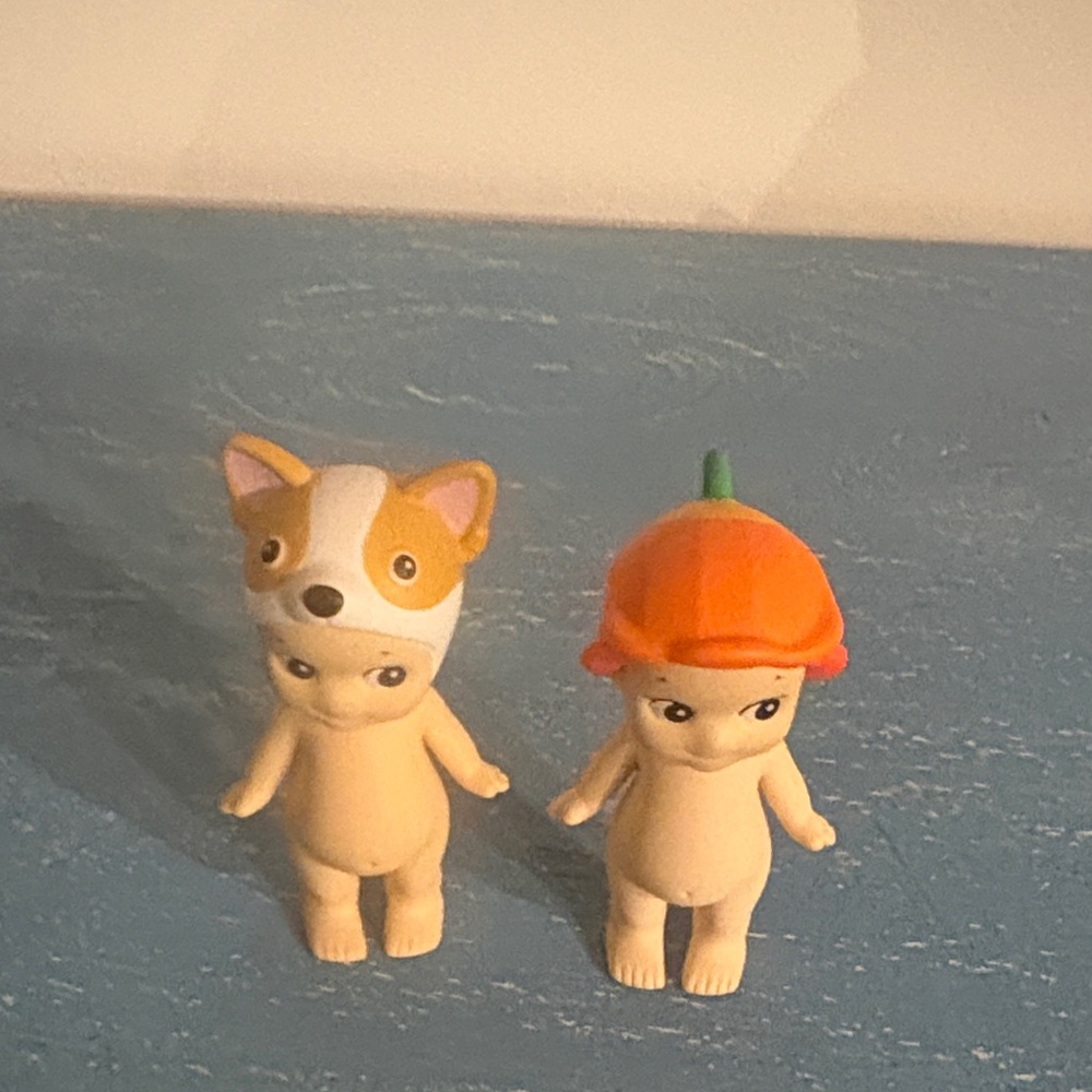 Pop Mart Angel Baby flower and animal figurines